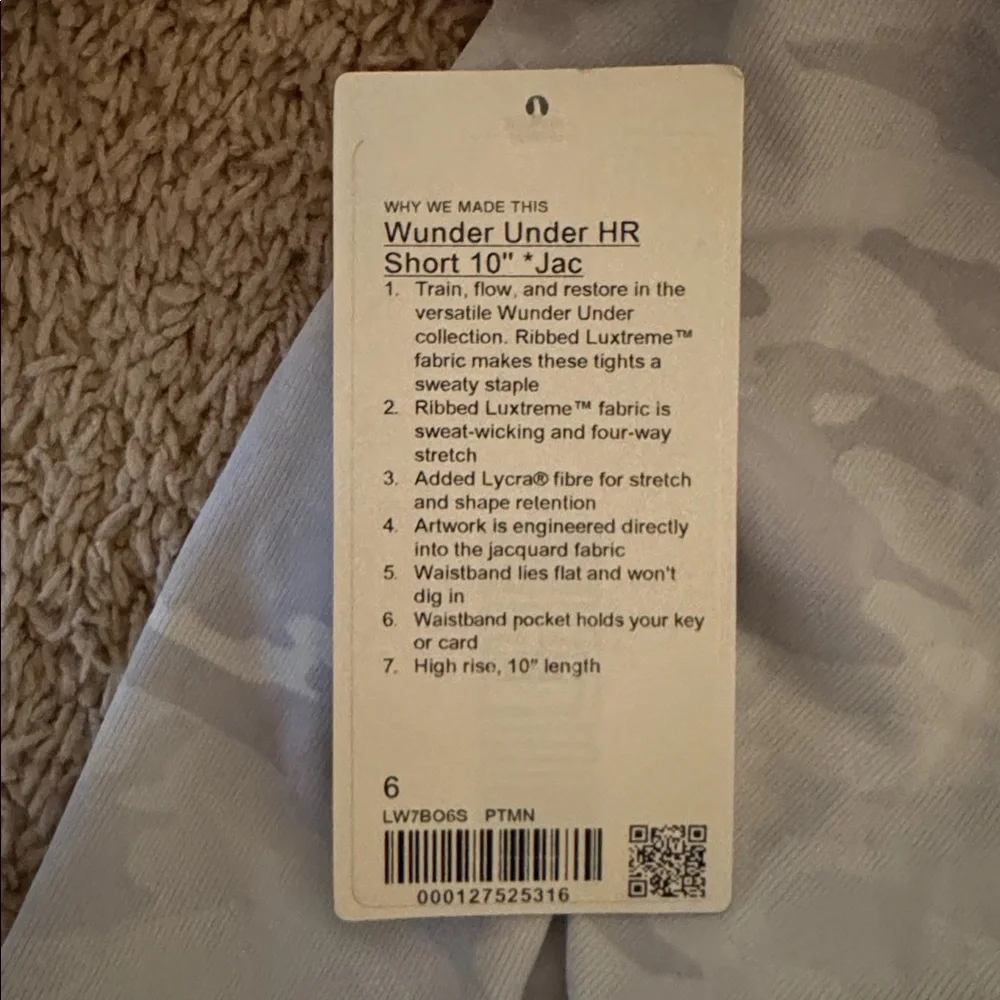 lululemon athletica Wunder Under HR Short 10” - Picture 3 of 3